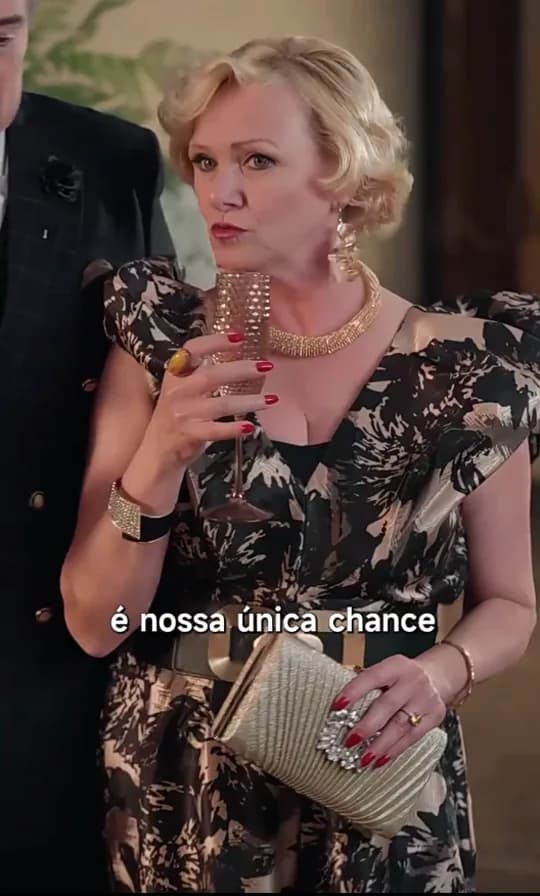 Parte 04 de Sua Noiva Bilionária É Minha Esposa Traídora